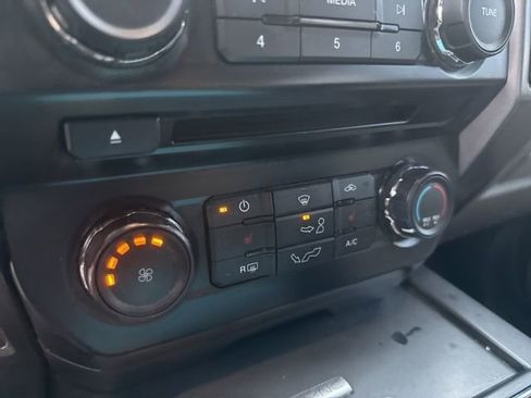 Used 2016 Ford F150 XLT w/ Equipment Group 302A Luxury image 24