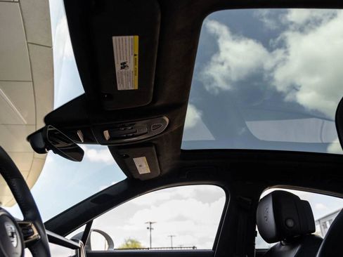 New 2026 Porsche Cayenne Turbo image 80