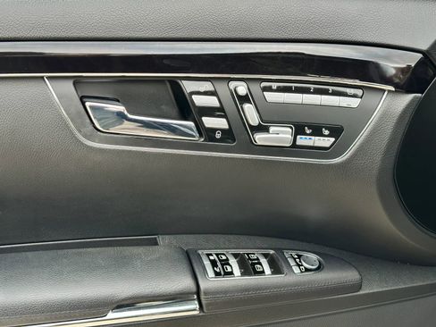 Used 2013 Mercedes-Benz S 550 4MATIC image 14