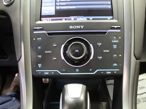 Used 2014 Ford Fusion Titanium FWD image 14