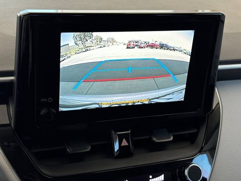 Used 2023 Toyota Corolla LE w/ Carpet Mat Package (TMS) FWD image 18