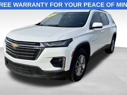 Used 2023 Chevrolet Traverse LT