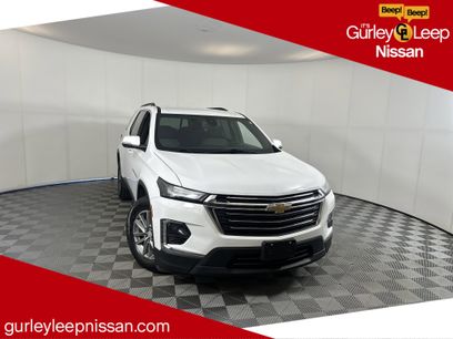 Used 2023 Chevrolet Traverse LT