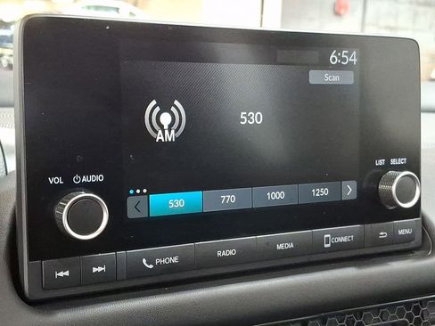 Used 2024 Honda HR-V LX image 14