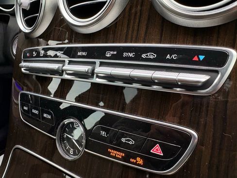 Used 2020 Mercedes-Benz C 300 C 300 image 38