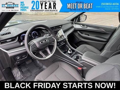 New 2025 Jeep Grand Cherokee Laredo X w/ Luxury Tech Group I image 15