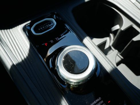New 2026 Jeep Cherokee Limited AWD/4WD image 19