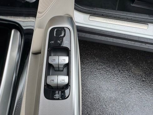 Used 2026 Mercedes-Benz GLC 300 4MATIC image 20