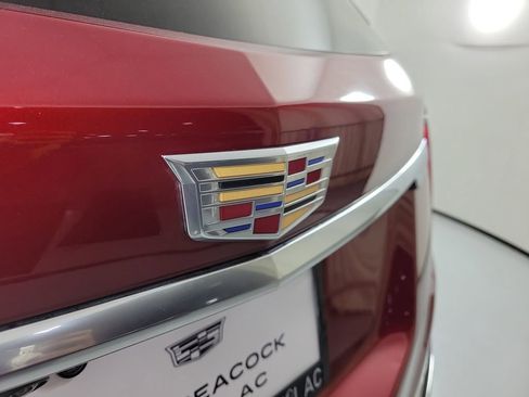 Certified 2024 Cadillac XT5 Premium Luxury AWD/4WD image 6
