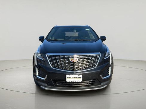 Used 2021 Cadillac XT5 Premium Luxury image 2