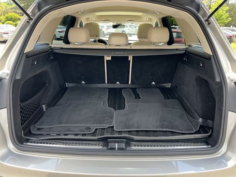 Used 2021 Mercedes-Benz GLC 300 image 30