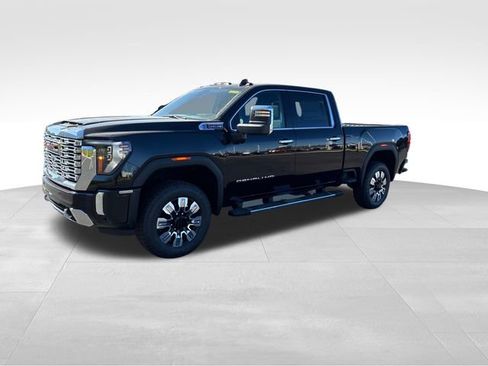 New 2026 GMC Sierra 2500 Denali w/ Denali Reserve Package AWD/4WD image 1