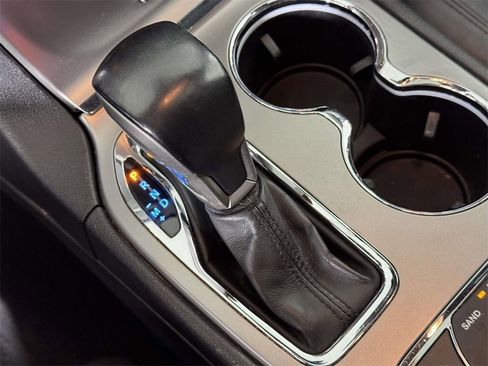 Used 2020 Jeep Grand Cherokee Limited image 28