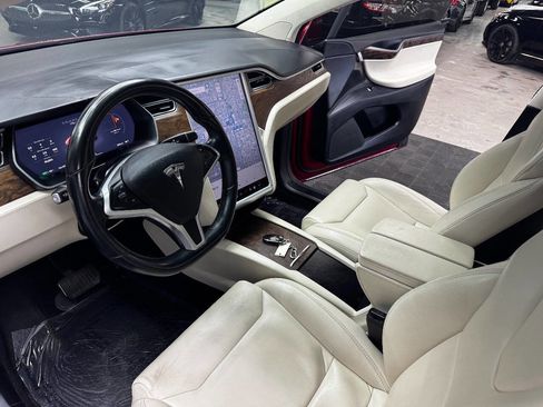 Used 2017 Tesla Model X 75D image 30