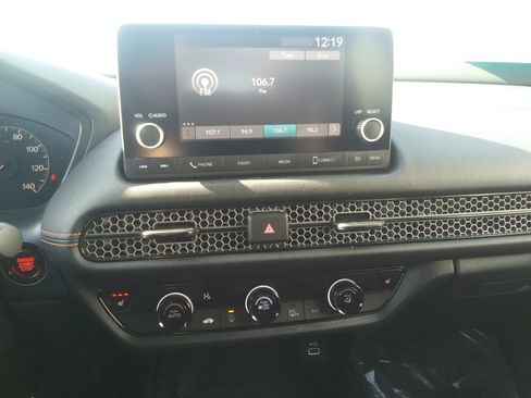 Used 2024 Honda HR-V Sport image 19