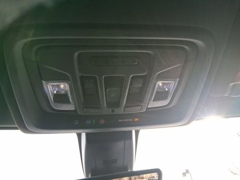 Used 2023 GMC Sierra 2500 AT4 w/ AT4 Premium Plus Package image 30