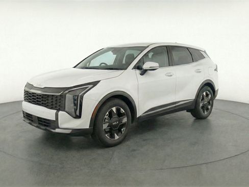 Used 2026 Kia Sportage LX FWD image 3