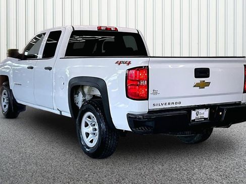 Used 2017 Chevrolet Silverado 1500 W/T w/ WT Convenience Package AWD/4WD image 4