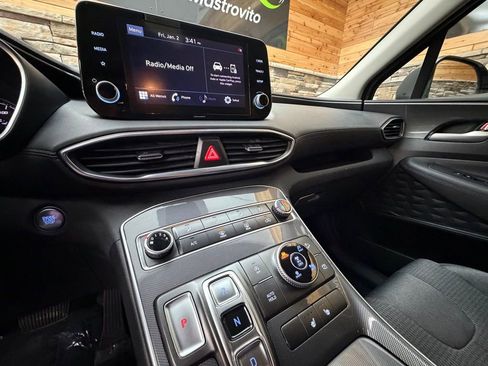 Certified 2022 Hyundai Santa Fe SEL image 18