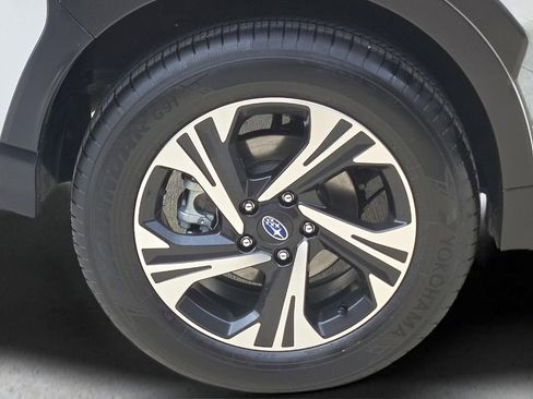 Certified 2025 Subaru Crosstrek 2.0i Premium AWD/4WD image 8