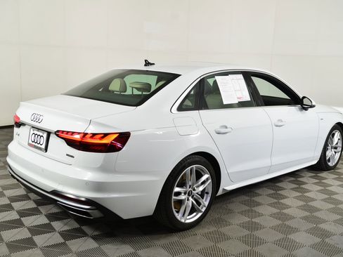 Used 2023 Audi A4 2.0T Premium w/ Convenience Package image 9