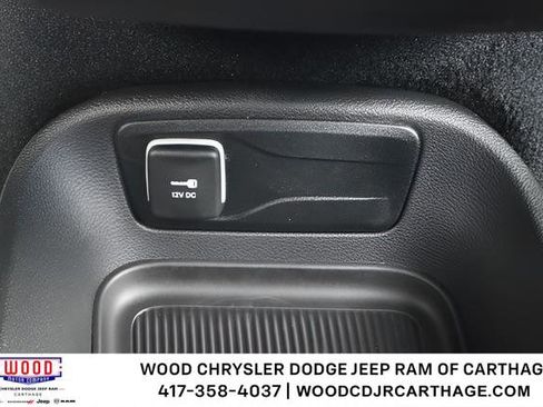 New 2026 Chrysler Voyager LX FWD image 21