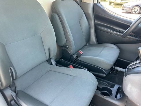 Used 2017 Nissan NV200 S w/ Cruise Control Package FWD image 10
