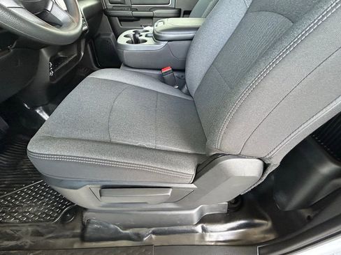 New 2024 RAM 3500 Tradesman image 28