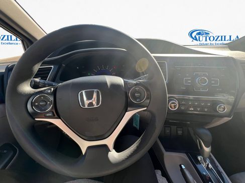 Used 2013 Honda Civic HF image 9