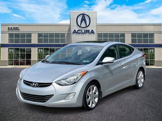 Used 2013 Hyundai Elantra Limited FWD video 1