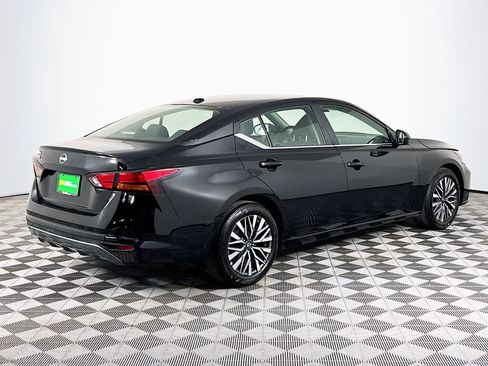 Used 2026 Nissan Altima 2.5 SV FWD image 8