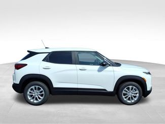 New 2026 Chevrolet TrailBlazer LS w/ LS Convenience Package FWD video 2