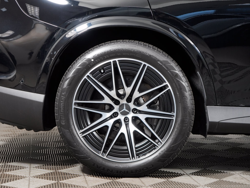 Used 2025 Mercedes-Benz GLC 63 AMG S image 11