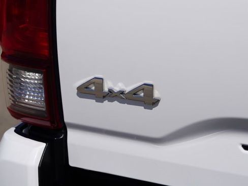 Certified 2023 Toyota Tacoma SR AWD/4WD image 11