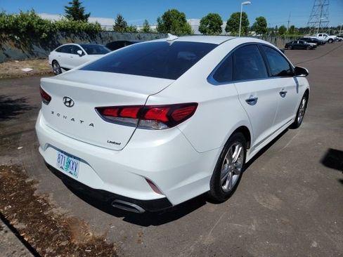 Used 2018 Hyundai Sonata Limited FWD image 2