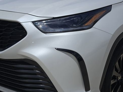 New 2026 Toyota Highlander XSE AWD/4WD image 6