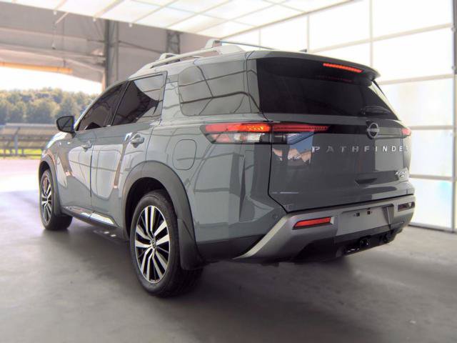 Used 2025 Nissan Pathfinder Platinum w/ Cargo Package AWD/4WD image 8