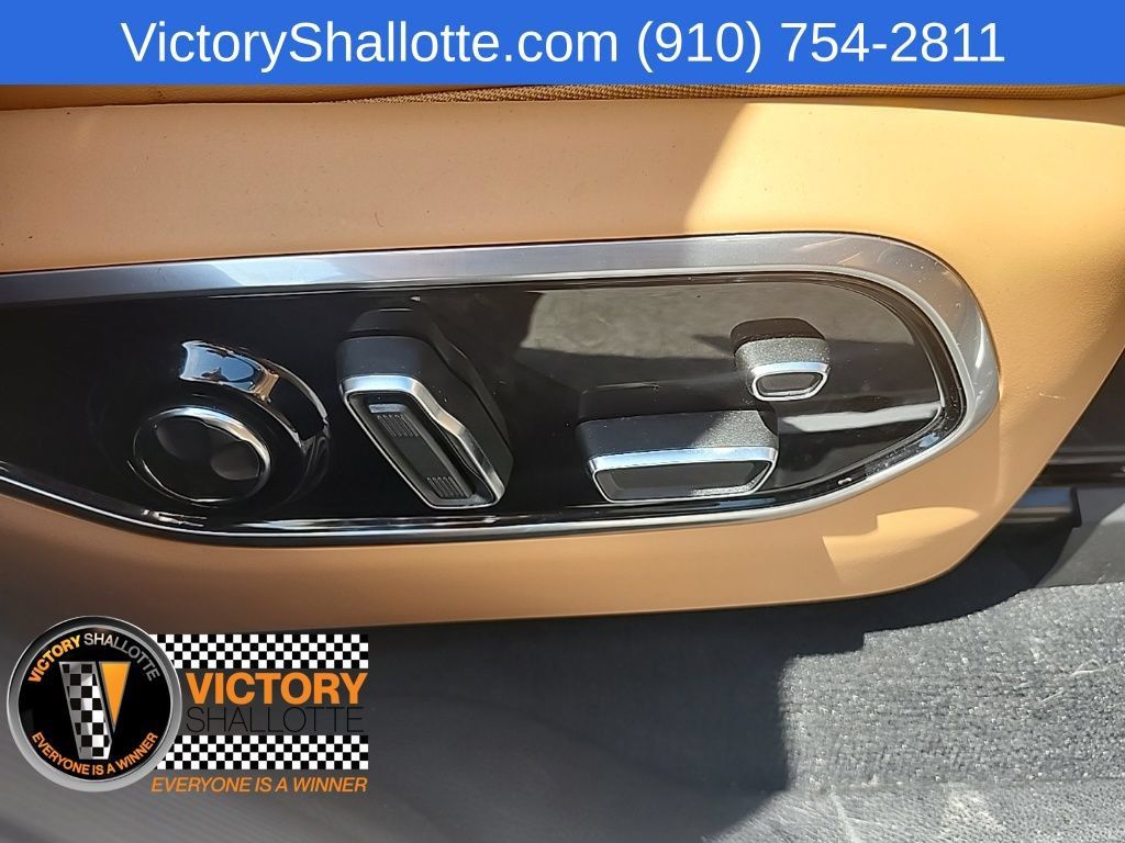 Used 2025 Jeep Grand Cherokee L Summit AWD/4WD image 38