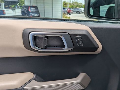 Used 2022 Ford Bronco Wildtrak AWD/4WD image 21