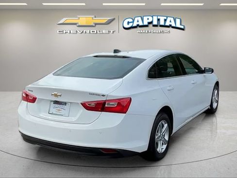 Used 2024 Chevrolet Malibu LS w/ Driver Confidence Package FWD image 5