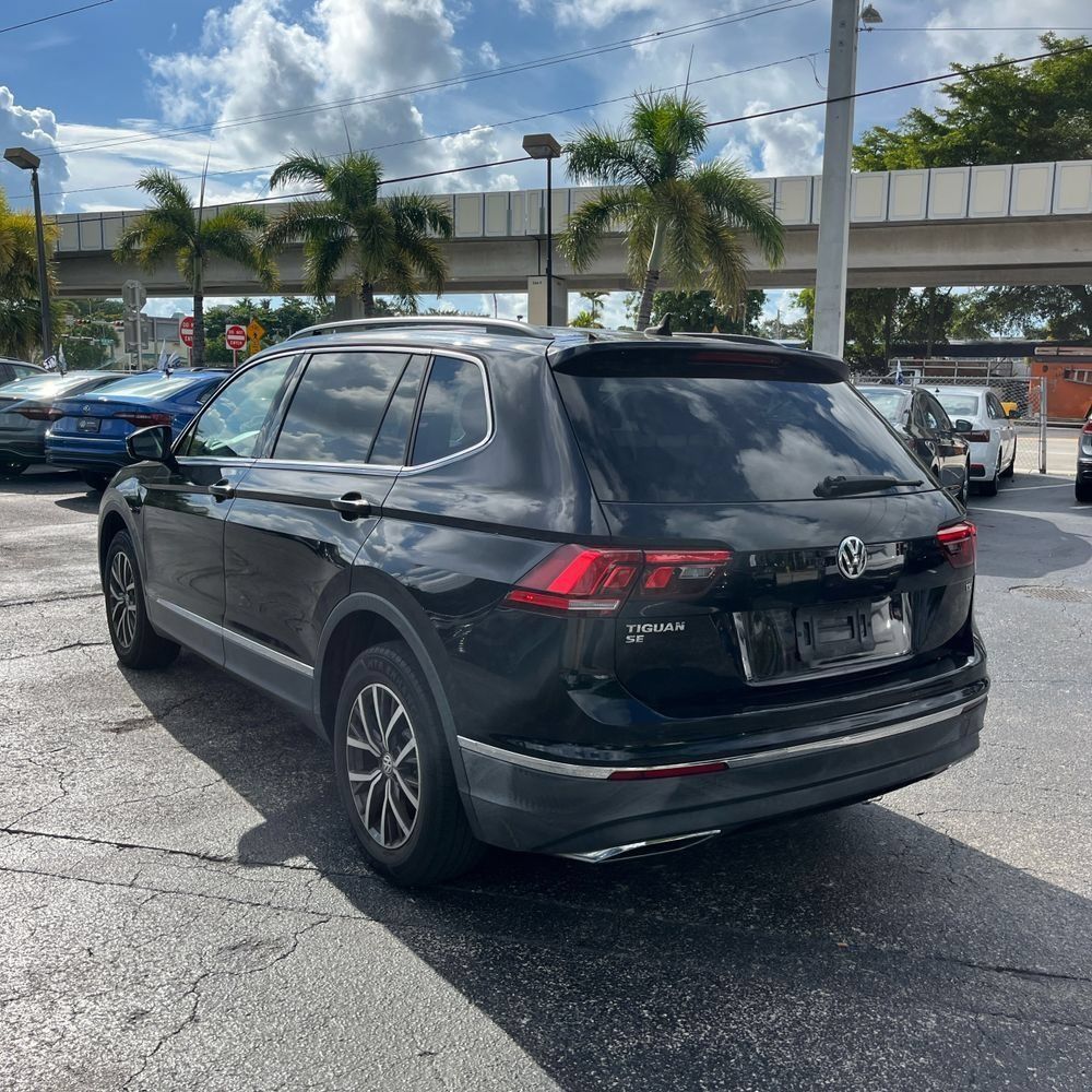 Used 2018 Volkswagen Tiguan SE FWD image 4