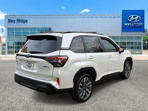 Used 2025 Subaru Forester Touring image 4