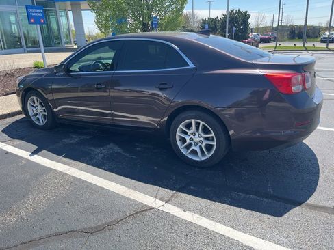 Used 2015 Chevrolet Malibu LT w/ Power Convenience Package FWD image 7