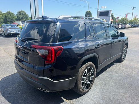 Used 2021 GMC Acadia SLE w/ Driver Convenience Package FWD image 4