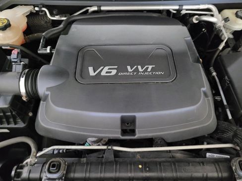 Used 2016 Chevrolet Colorado Z71 AWD/4WD image 30