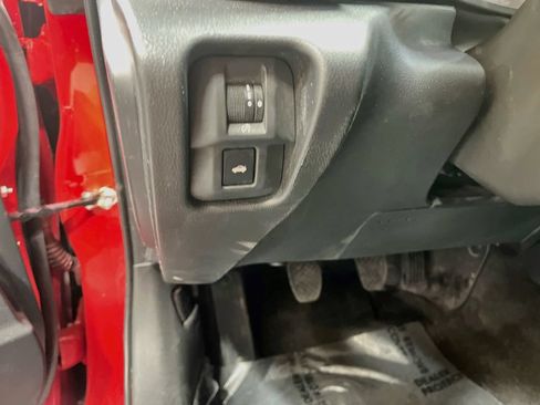 Used 2024 Toyota GR86 RWD image 10