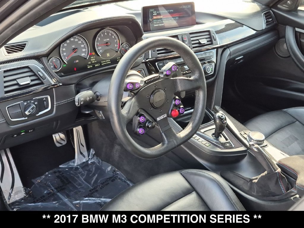 Used 2017 BMW M3 RWD image 2