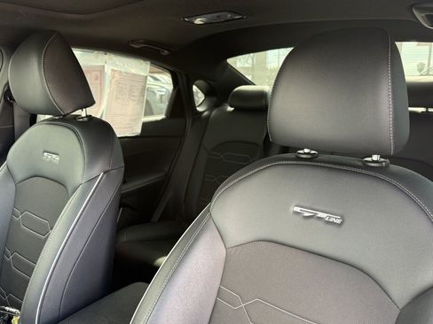 Used 2024 Kia Forte GT-Line w/ GT-Line Premium Package image 19
