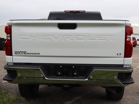 New 2026 Chevrolet Silverado 3500 LT w/ Safety Package AWD/4WD image 8