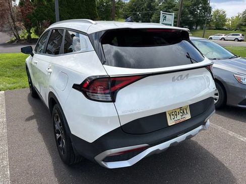 Used 2023 Kia Sportage EX AWD/4WD image 7